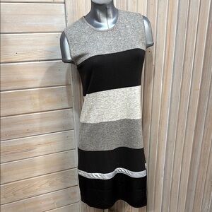 Charlie Paige Black and Gray Sheath Dress Crew Neck
